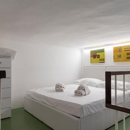 I Host Apartment - Londonio 19 Милано Екстериор снимка