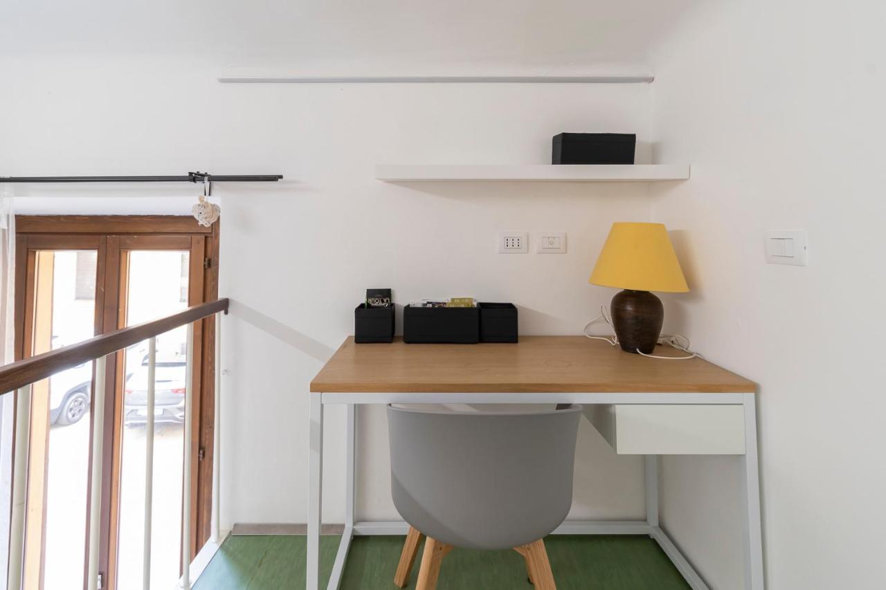 I Host Apartment - Londonio 19 Милано Екстериор снимка